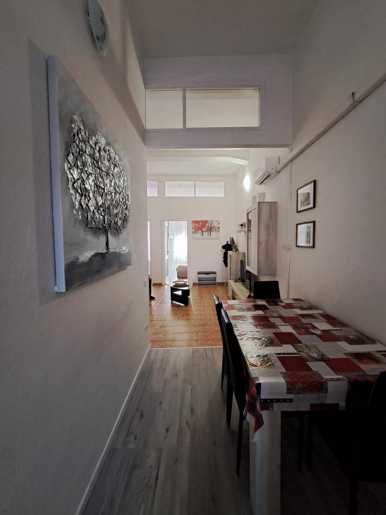 Appartamento Vacanze Cagliari - Via Lanusei Bagian luar foto