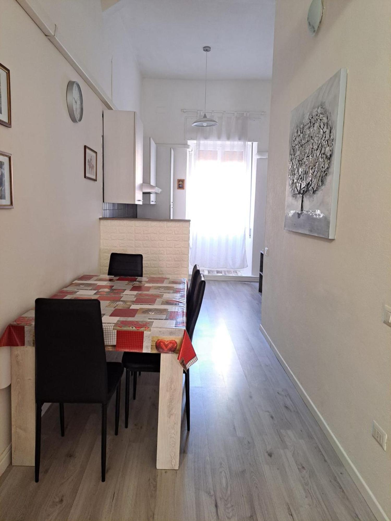 Appartamento Vacanze Cagliari - Via Lanusei Bagian luar foto